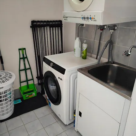 Tuggeranong Short Stay #07 - Sleeps 6 Exterior photo