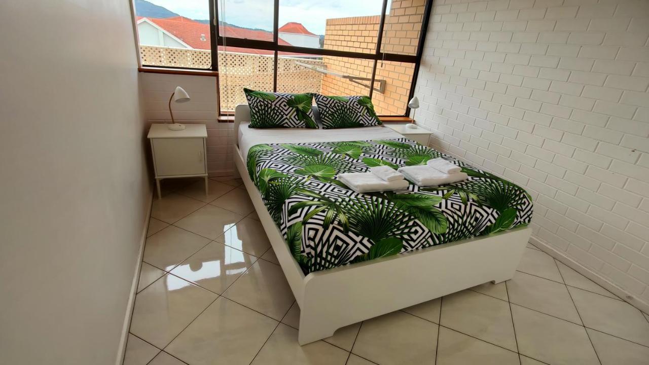 Short #07 - Sleeps 6 Apartment