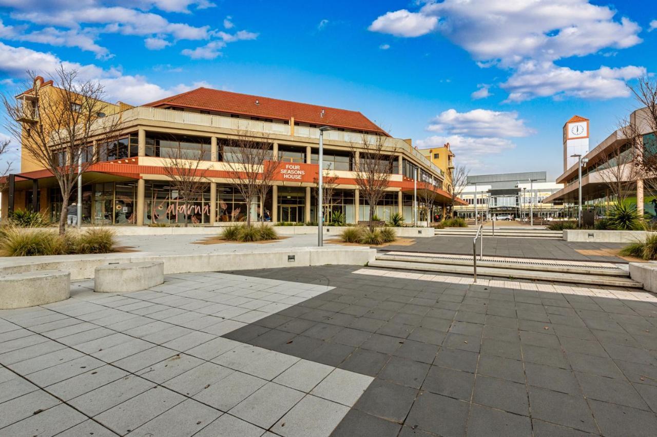 Short #07 - Sleeps 6 Tuggeranong