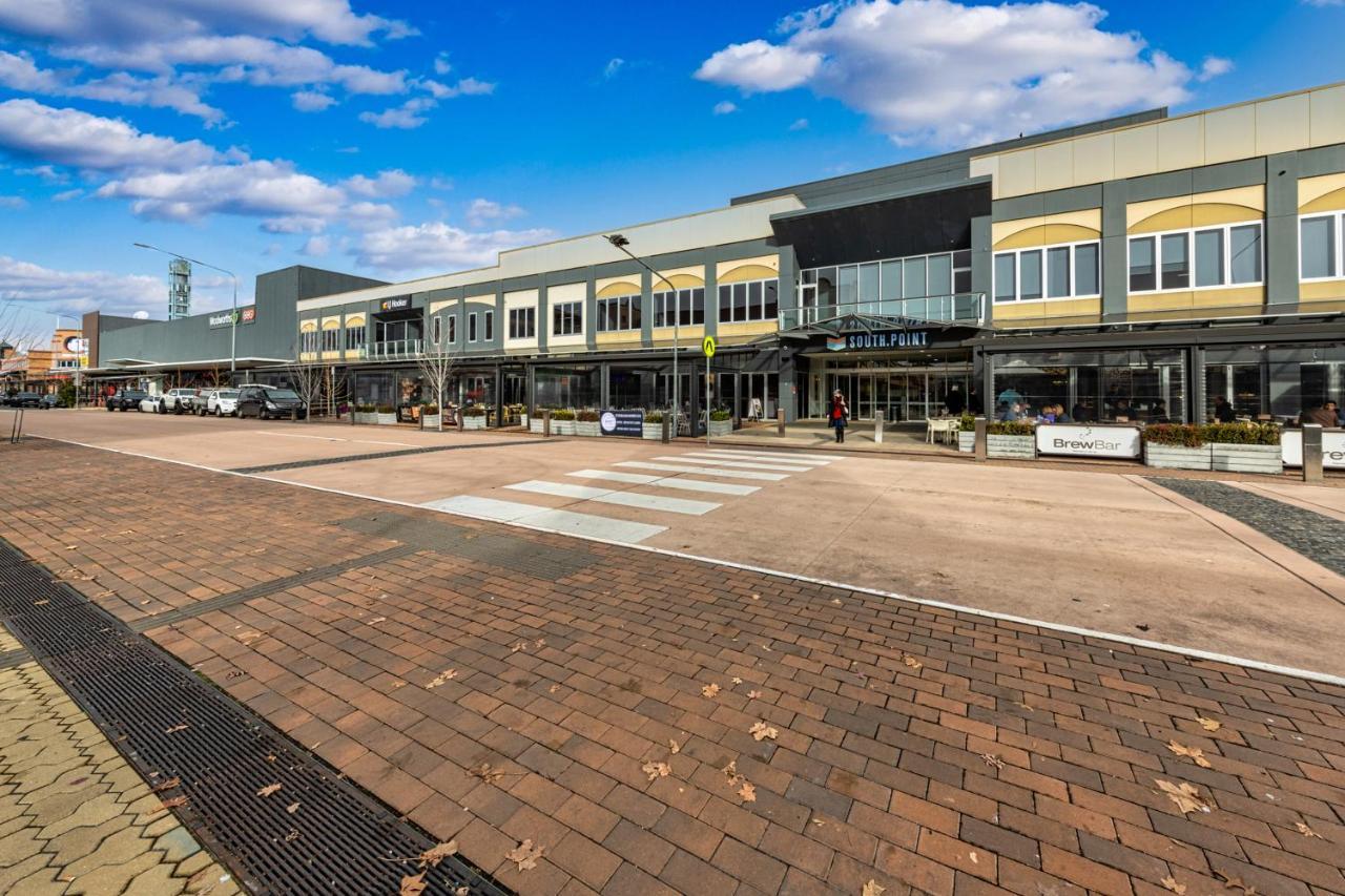 Apartment Short #07 - Sleeps 6 Tuggeranong